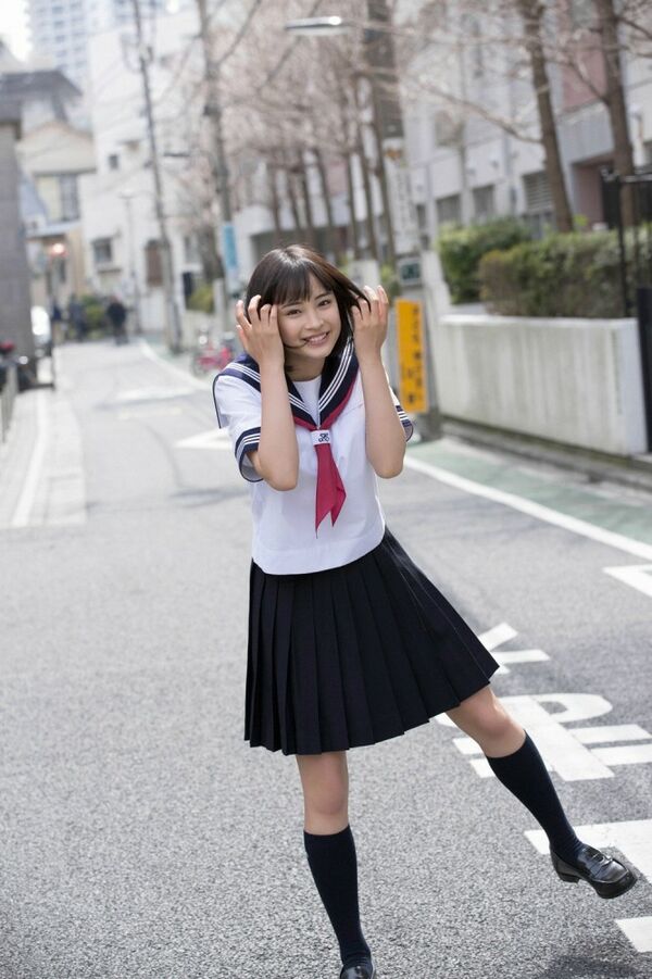 広瀬すずエロ画像