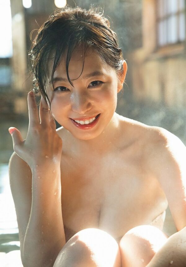 塩地美澄エロ画像