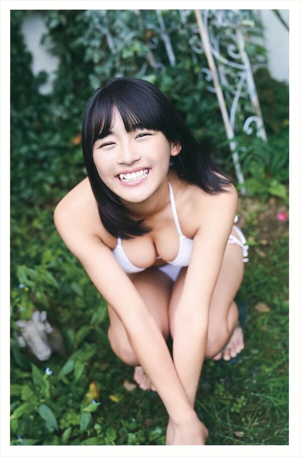 浅川梨奈エロ画像