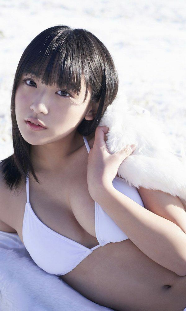 浅川梨奈エロ画像