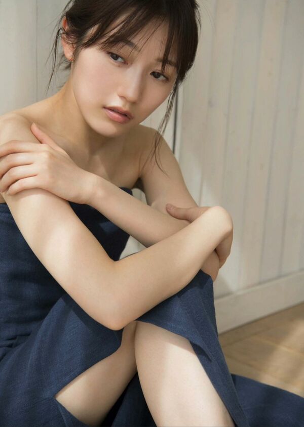 渡辺麻友エロ画像