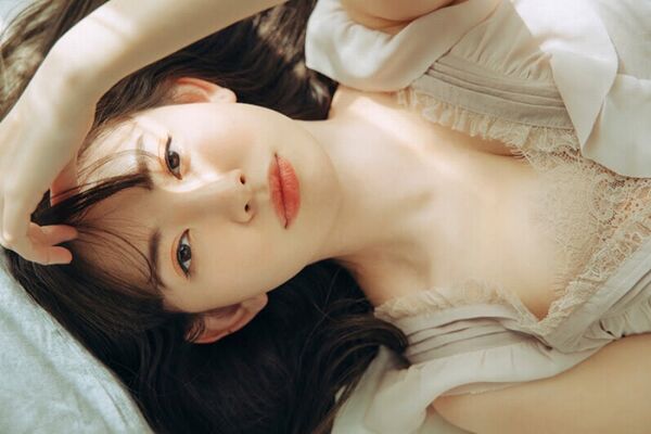 小嶋陽菜エロ画像