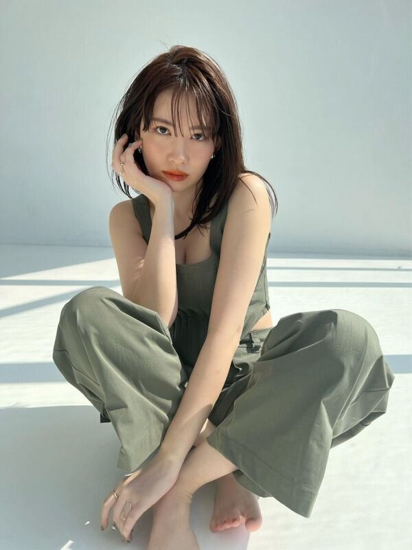 小嶋陽菜エロ画像