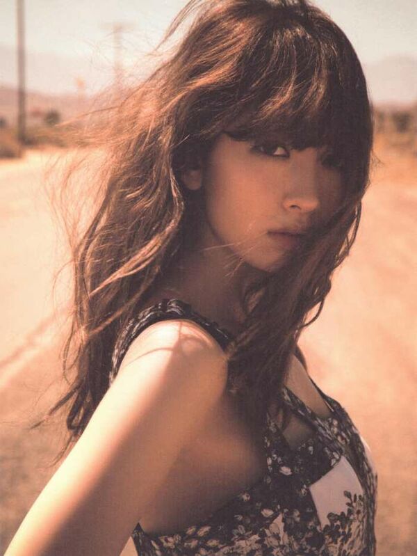 小嶋陽菜エロ画像