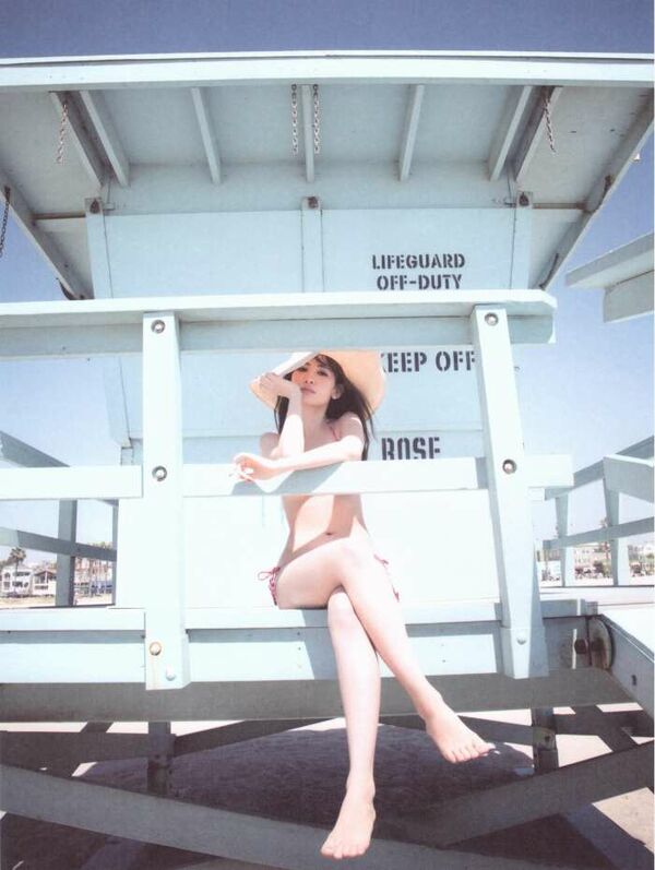 小嶋陽菜エロ画像