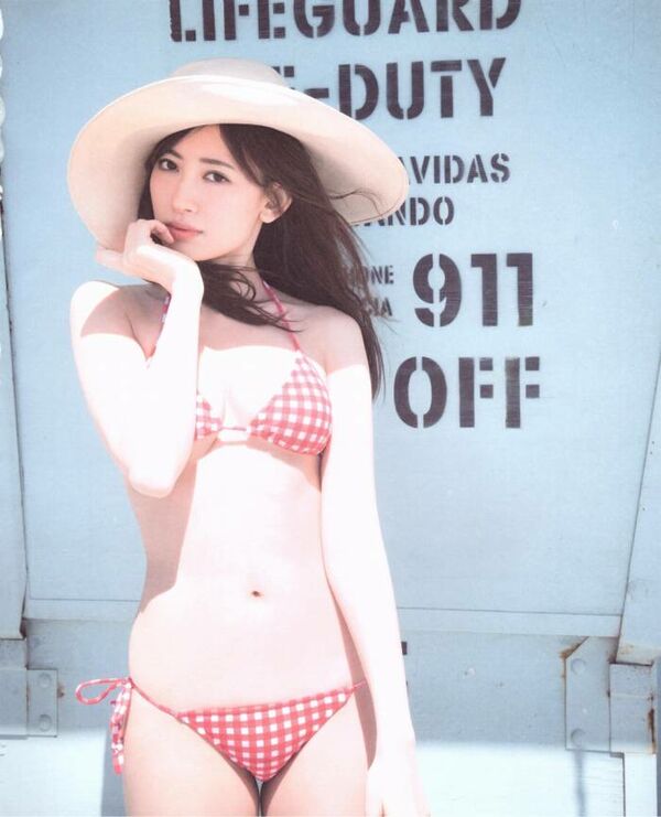 小嶋陽菜エロ画像
