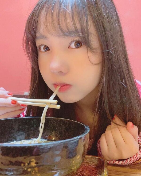 本郷柚巴エロ画像
