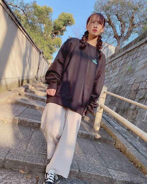 本郷柚巴エロ画像