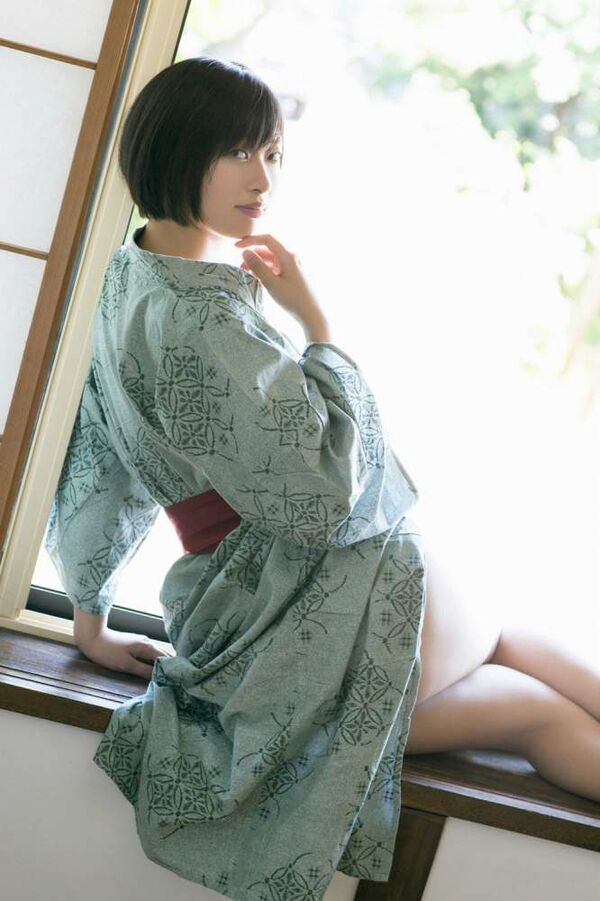 倉持由香エロ画像