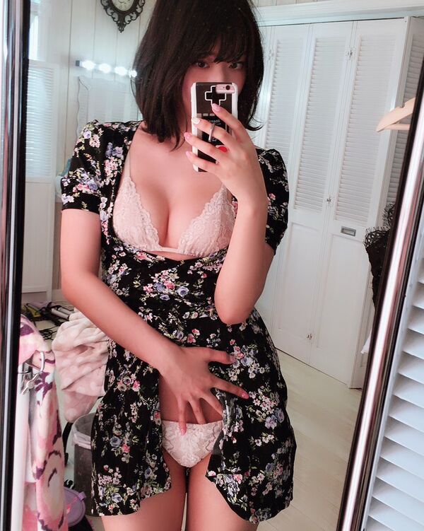 倉持由香エロ画像