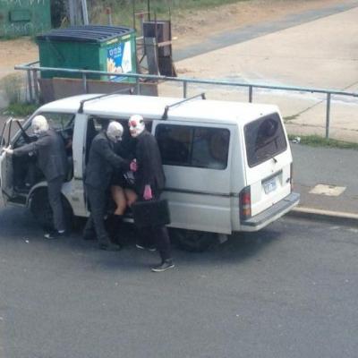 胸チラ・パンチラ等の決定的瞬間エロ画像のサムネイル画像