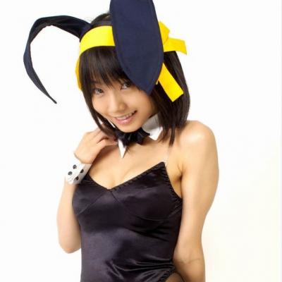 バニーちゃんのハイレグ度合いが鋭角過ぎる件のサムネイル画像