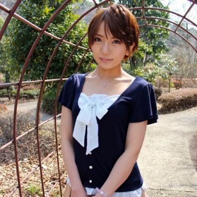 青森で見つけた美人学生が中出しAVデビュー 堀北亜美19歳のサムネイル画像