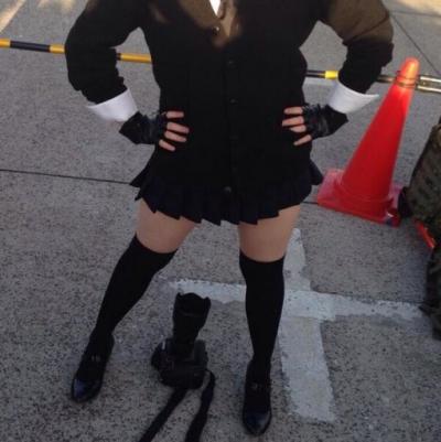 見上げるパンチラはいつもと違うねのサムネイル画像