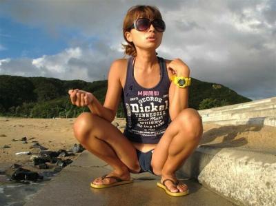 M字エロ画像がパンチラばかりとは限らんゾｗｗのサムネイル画像