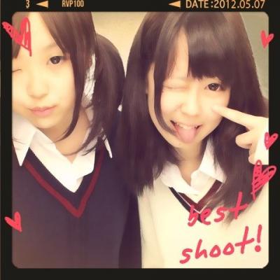 プリクラで性欲をむき出しにするJK達ｗｗのサムネイル画像