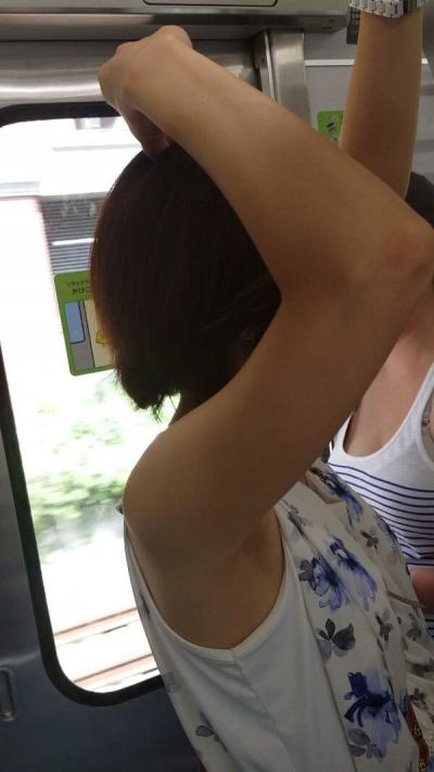 脇の季節到来！暑くなり始めた今が狙い目な油断してる素人がこちら！のサムネイル画像