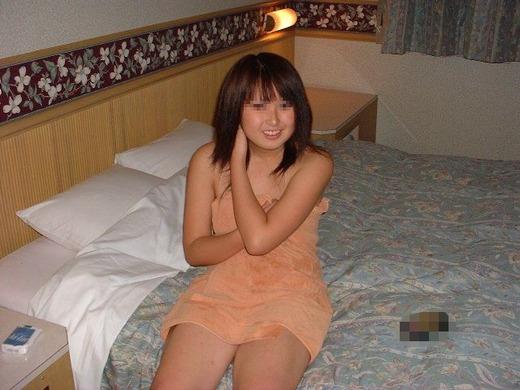 根拠はないけどすぐやれそうな素人ハメ撮りｗｗのサムネイル