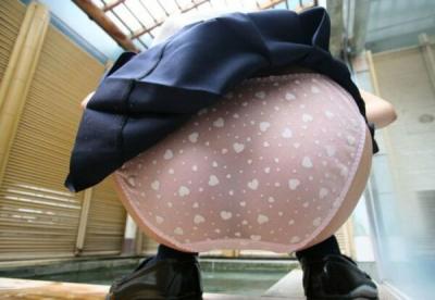 下着姿エロ写メ23枚！ランジェリー姿が可愛い素人娘にキュンですｗｗｗのサムネイル画像