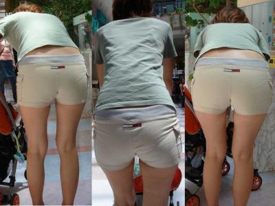 ショートパンツからの太ももにチンコ擦りつけたくなる画像のサムネイル画像