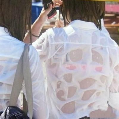 【梅雨次期に大量発生】ズブ濡れ女子の透けブラエロ画像のサムネイル画像