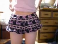 激カワJKがカメラの前で制服姿に…まさかの生着替えｗｗ