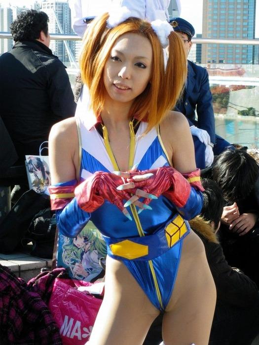 最近のコスプレイヤーはAV女優化してる件！！のサムネイル