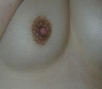 おっぱいズームエロ画像23枚！外人のおっぱいと日本製のおっぱいを比べてみたｗｗ