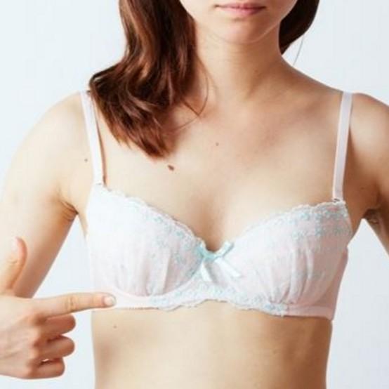 Aカップでもおっぱいであることは変わりない。それでもボクは痩せてる娘が好き。のサムネイル