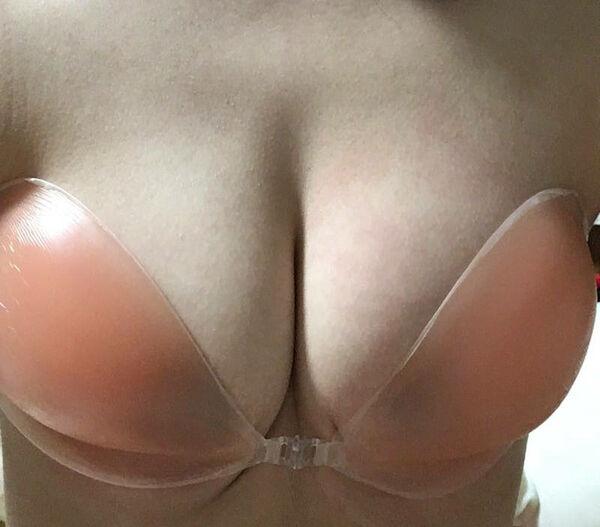 ヌーブラエロ画像130枚！乳首だけを隠すヌーブラがエチエチすぎんぞ！のサムネイル