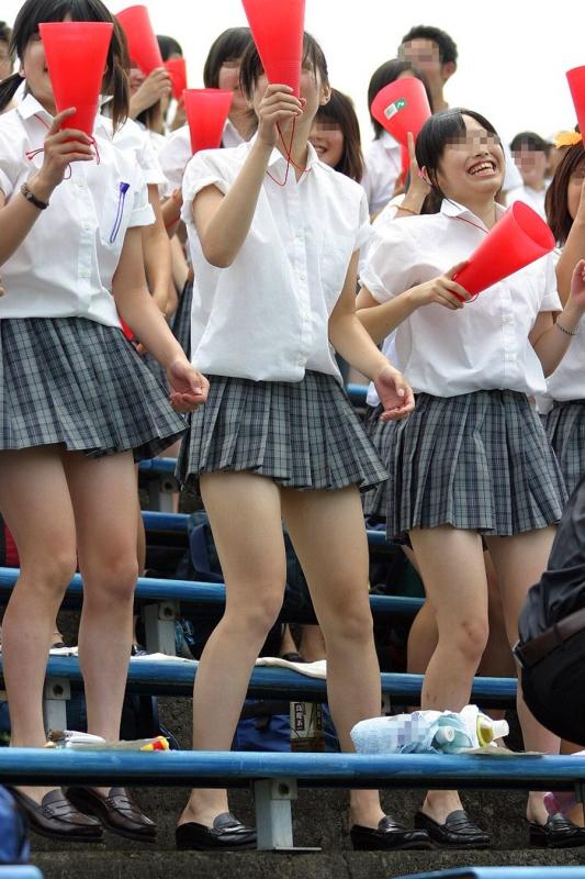 JK達の文化祭や修学旅行での悪ふざけがヤリ過ぎてる件ｗｗのサムネイル