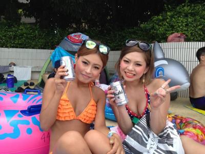 素人がSNSにアップした水着姿がその辺のエロ画像よりぐうシコｗｗｗのサムネイル画像