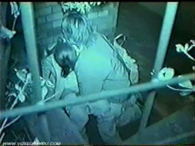 夜の公園で青姦を楽しむ素人カップルを赤外線カメラで盗撮！！のサムネイル画像