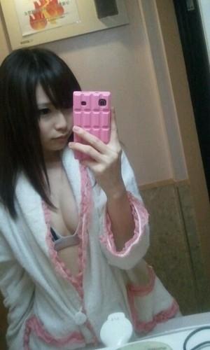 自撮り&鏡撮り＝可愛い子のサムネイル画像