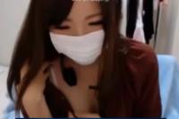 釈由美子似のエロ生主がマンスジと乳首がポロリｗｗ