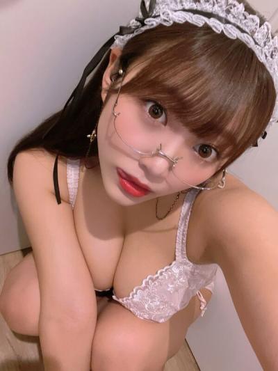 メガネコスプレエロ画像82枚！知的な雰囲気をまとう美女の過激でハイクオリティなコスプレまとめのサムネイル画像