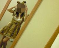 自部屋での自撮り写真が生活感丸出し過ぎる件ｗｗ