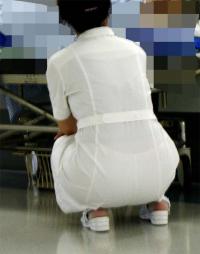 街中で見かけるナースの透けブラ透けパン率が高い！！