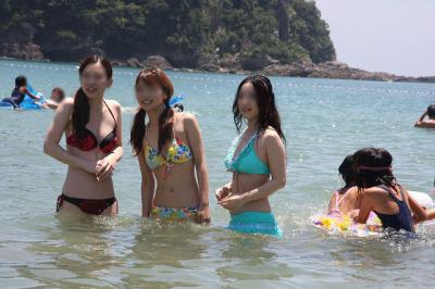 【素人 画像】夏の水着ギャルは何よりのおかずですなｗｗのサムネイル画像