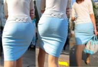 街中で見かけるエロケツラインが丸見えのタイトスカートお姉さんｗｗのサムネイル画像