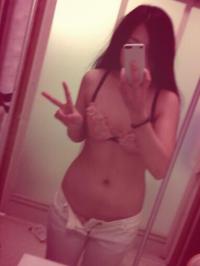 21歳のOLエロ垢が欲求不満過ぎてくぱぁマンコをTwitterで公開してる件！！