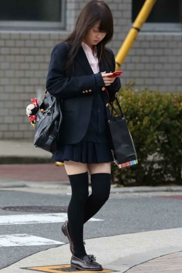 JK街撮りエロ 195枚目