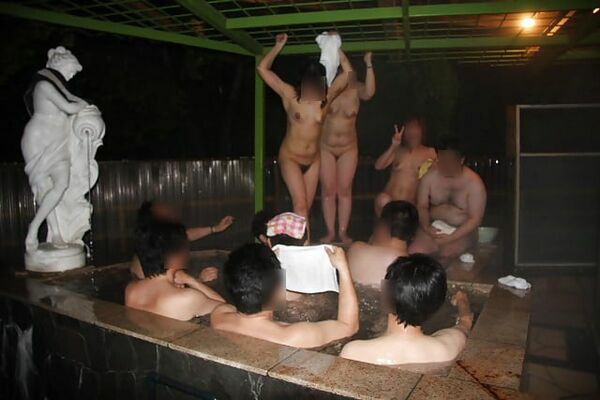 混浴露出エロ画像 59枚目