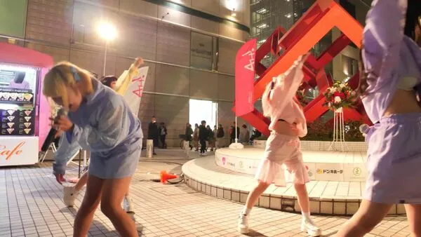 ダンス 胸チラ 20枚目