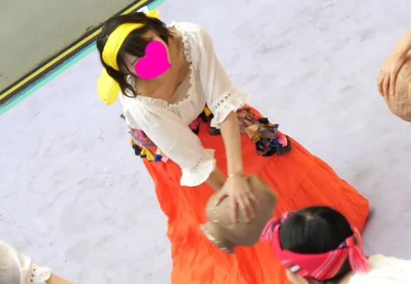 ダンス 胸チラ 36枚目