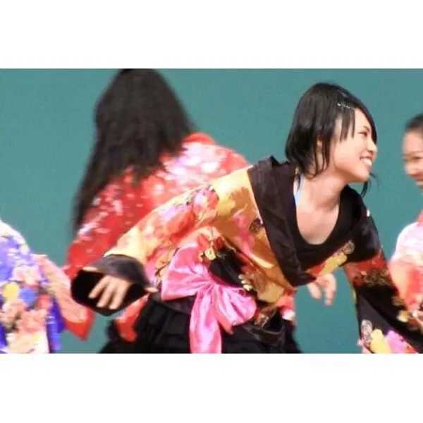 ダンス 胸チラ 41枚目