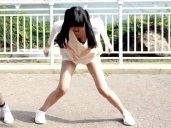 ダンス 胸チラ 44枚目