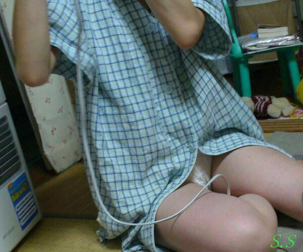 人妻パンチラエロ 73枚目