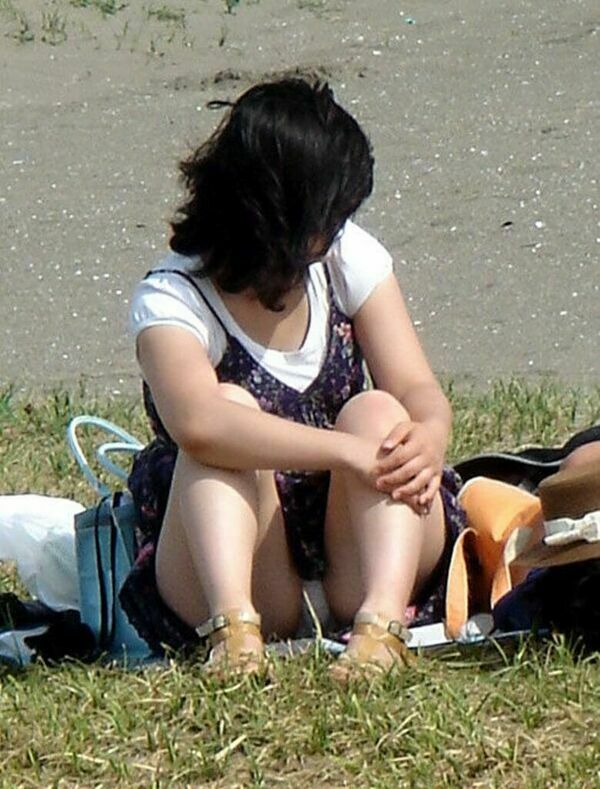 人妻パンチラエロ 74枚目