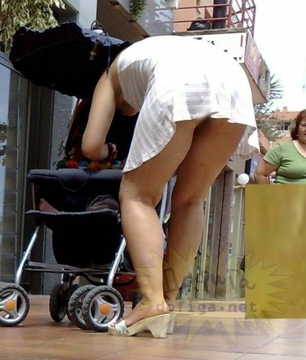 人妻パンチラエロ 86枚目